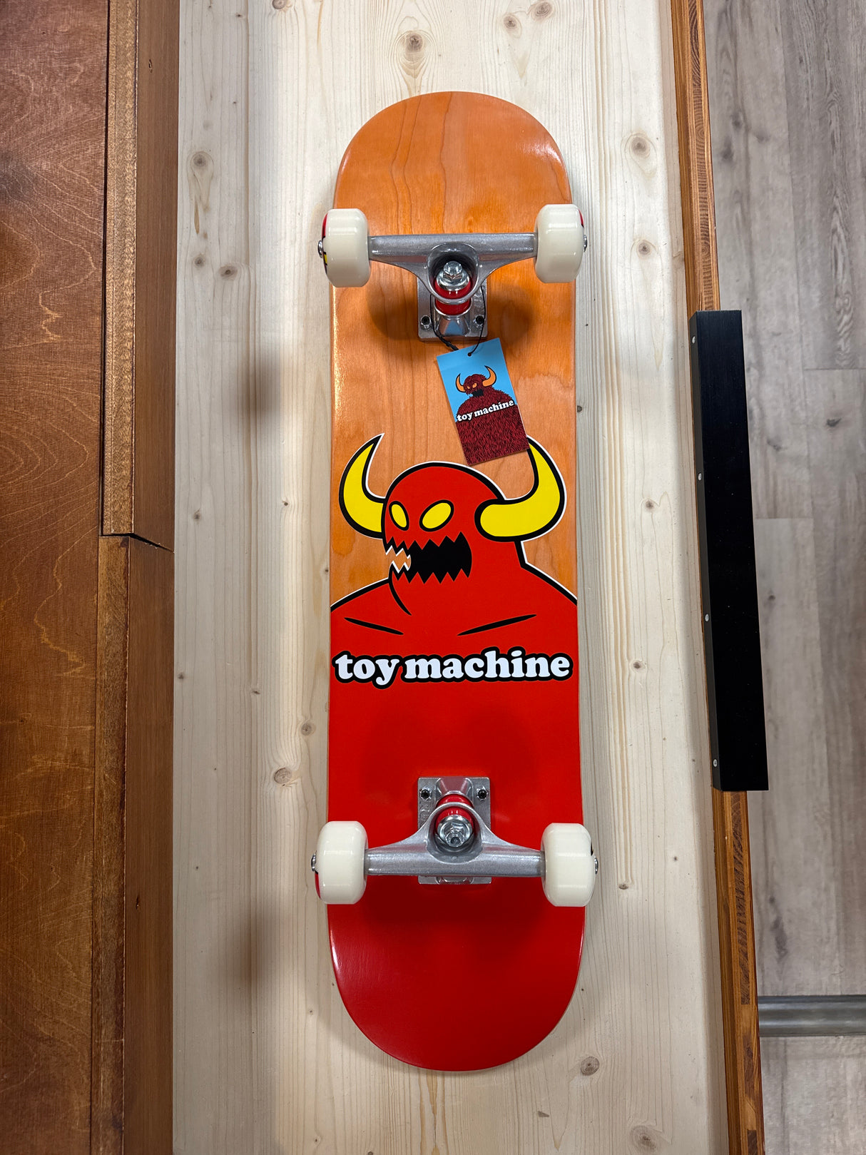 Monster No Color 7.75"