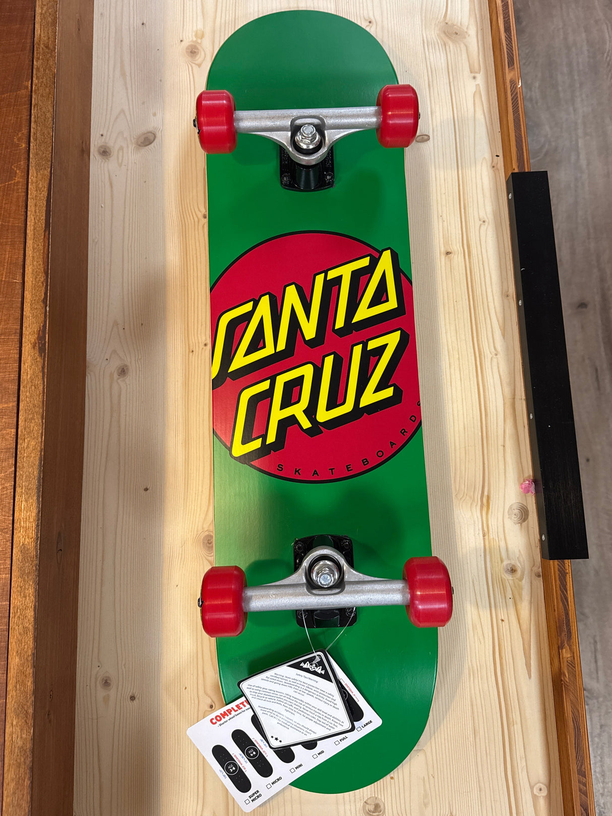 Classic Dot Mid green, 7.8